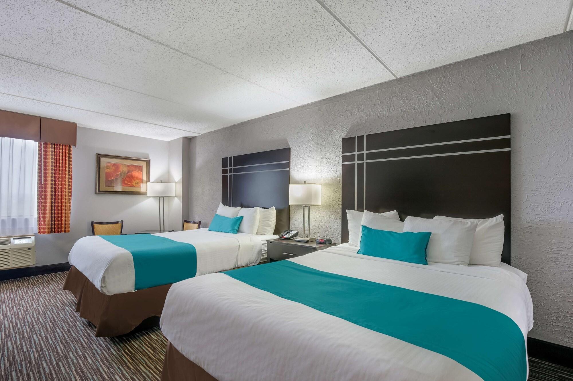Best Western Waukesha Grand Pewaukee Экстерьер фото